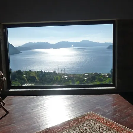 بيت للعطل Stone House سوغوت