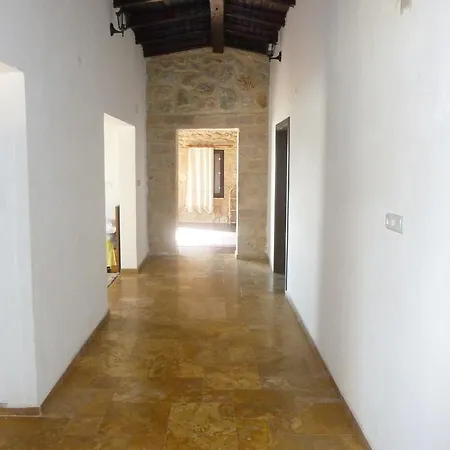 Stone House بيت للعطل *